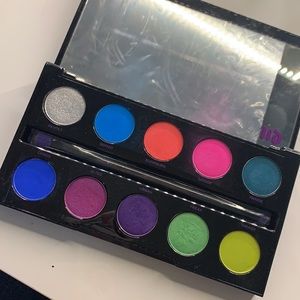 Urban Decay Electric Palette gently used